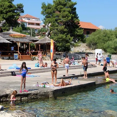 3209a Tisno